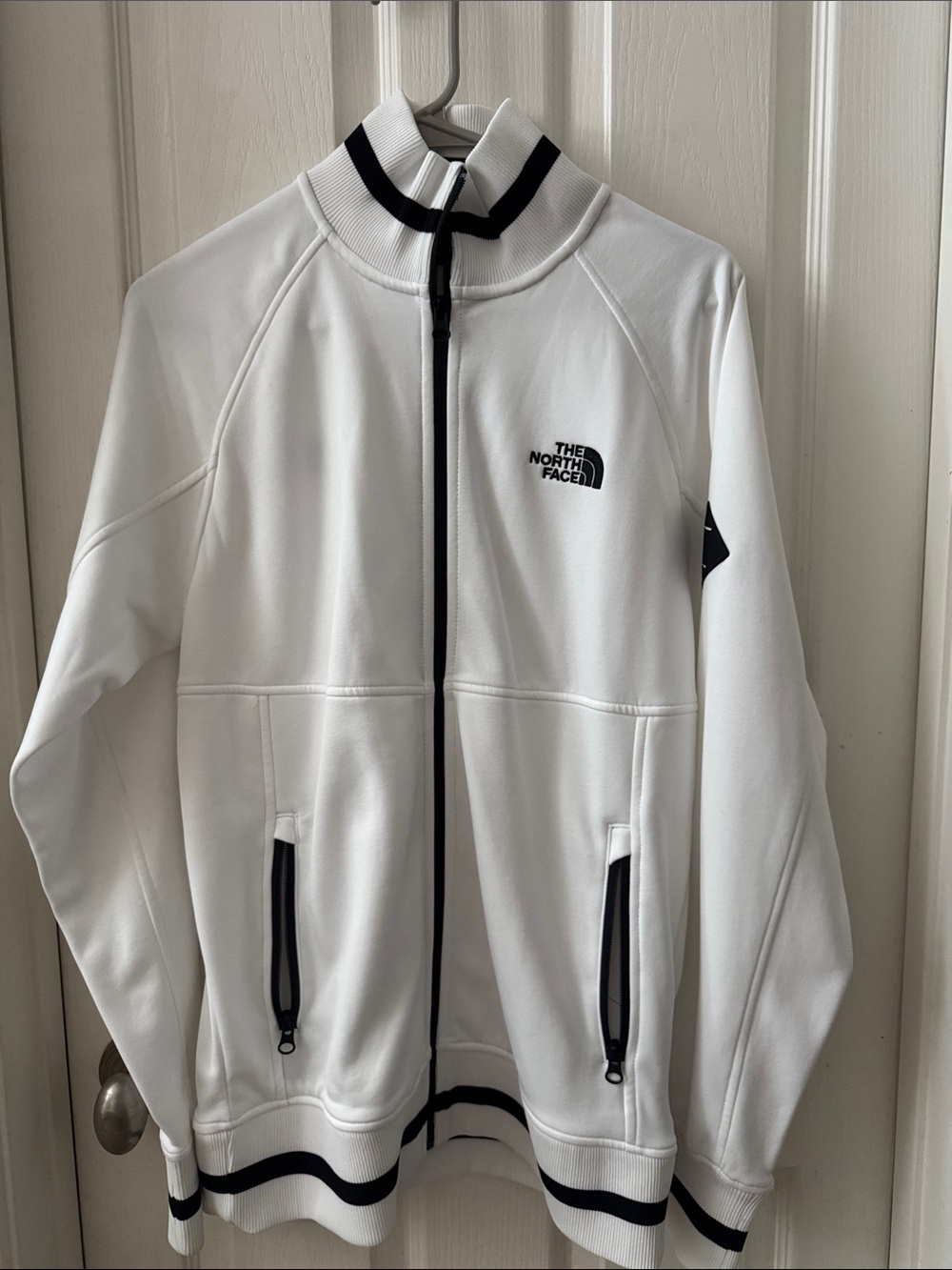 The North Face White Full-Zip Lightweight Jacket with Black Trim